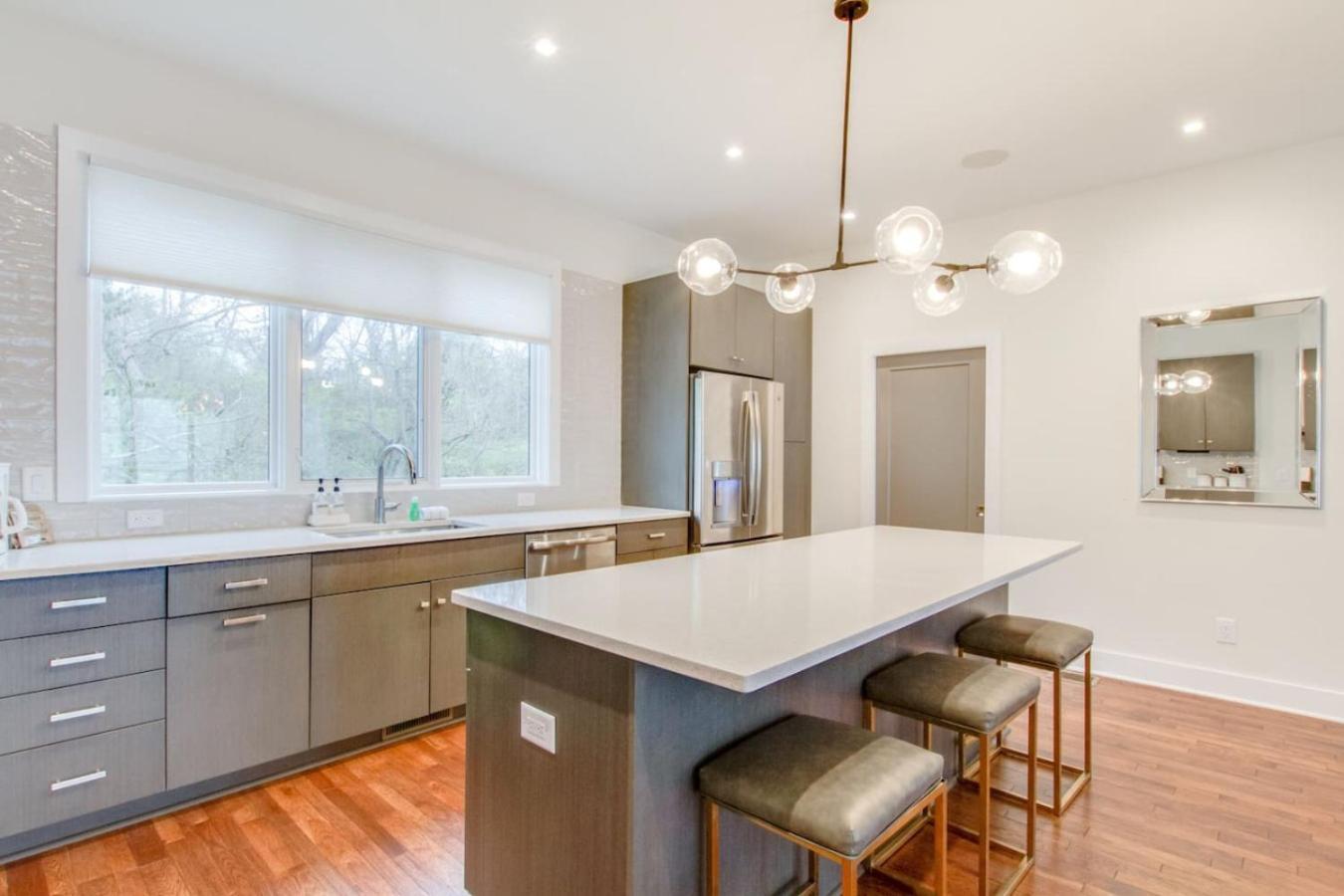 Ultra Luxury Minutes To Broadway Comfy Beds * Nashville