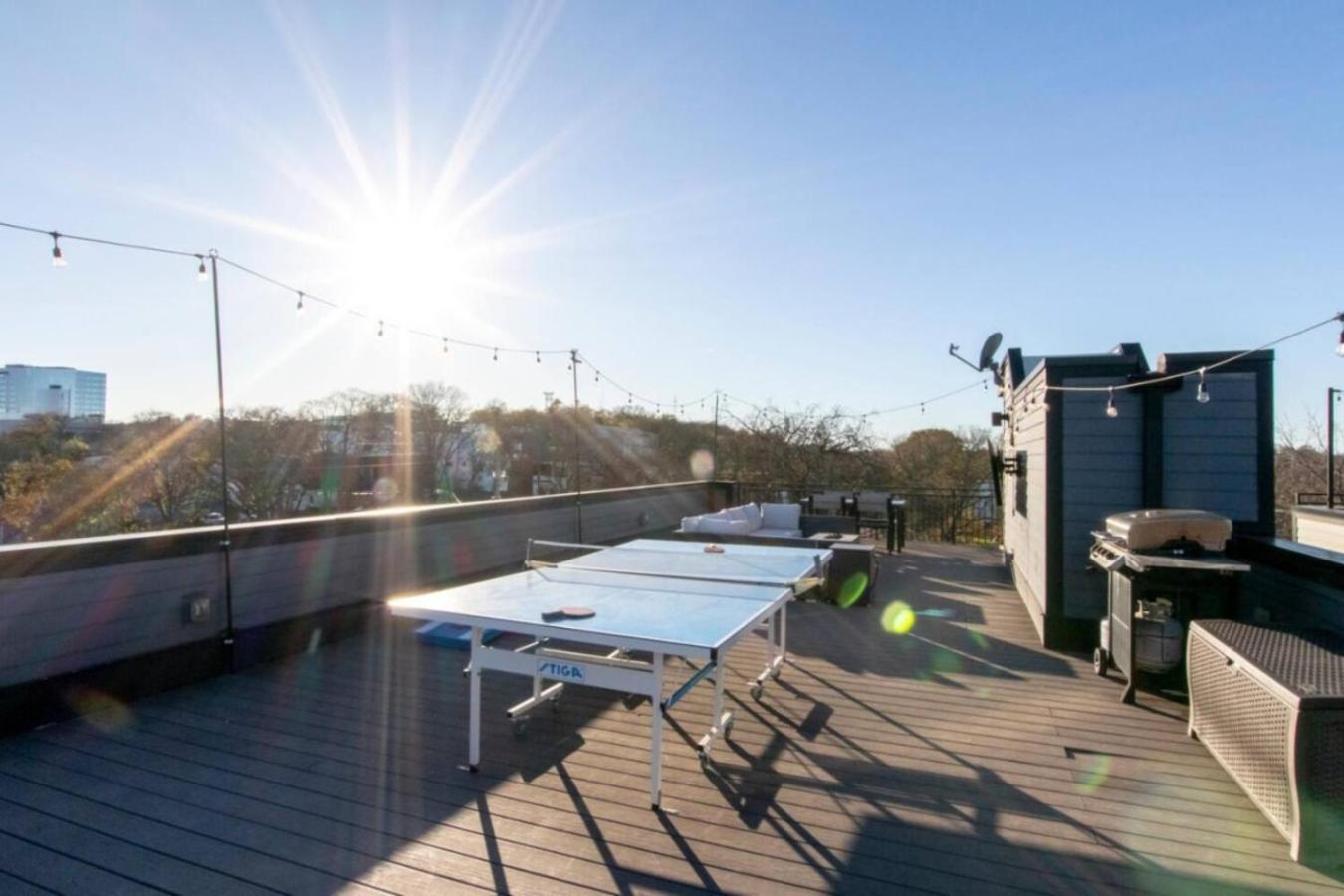Spacious And Modern 2 Rooftops Stage Games And Holiday home
