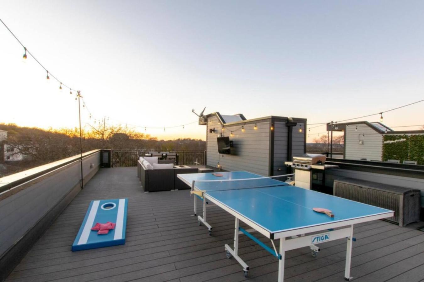 Spacious And Modern 2 Rooftops Stage Games And Holiday home *