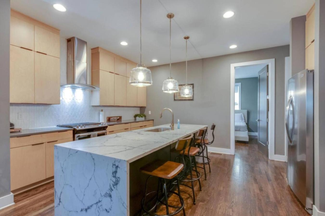 Spacious And Modern 2 Rooftops Stage Games And Holiday home Nashville