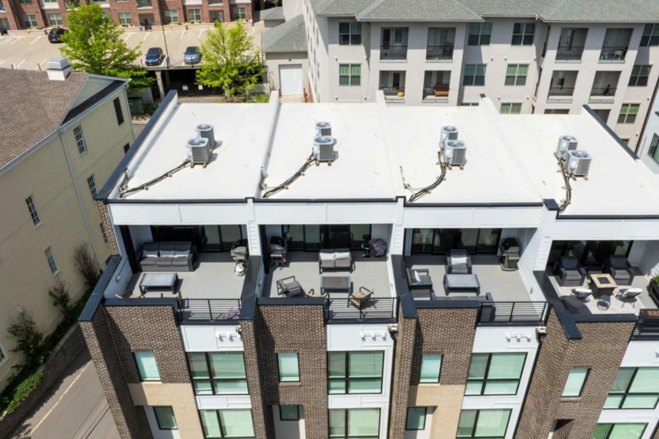 Holiday home Rhythmic Retreat Rooftop Lounge 4 Bedroom 4.5 Bath