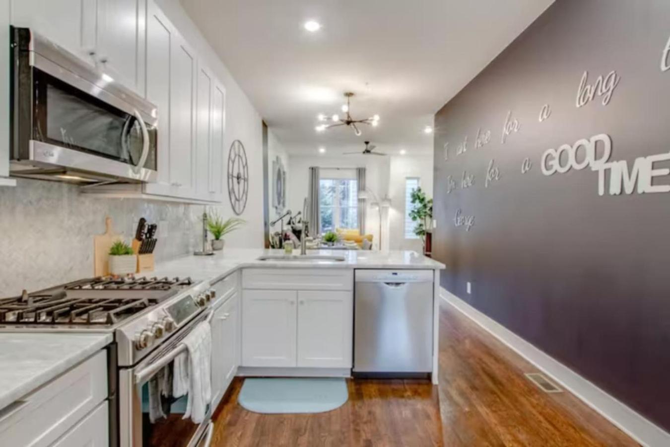 Two Townhomes Rooftop Patios Hillsboro Village *