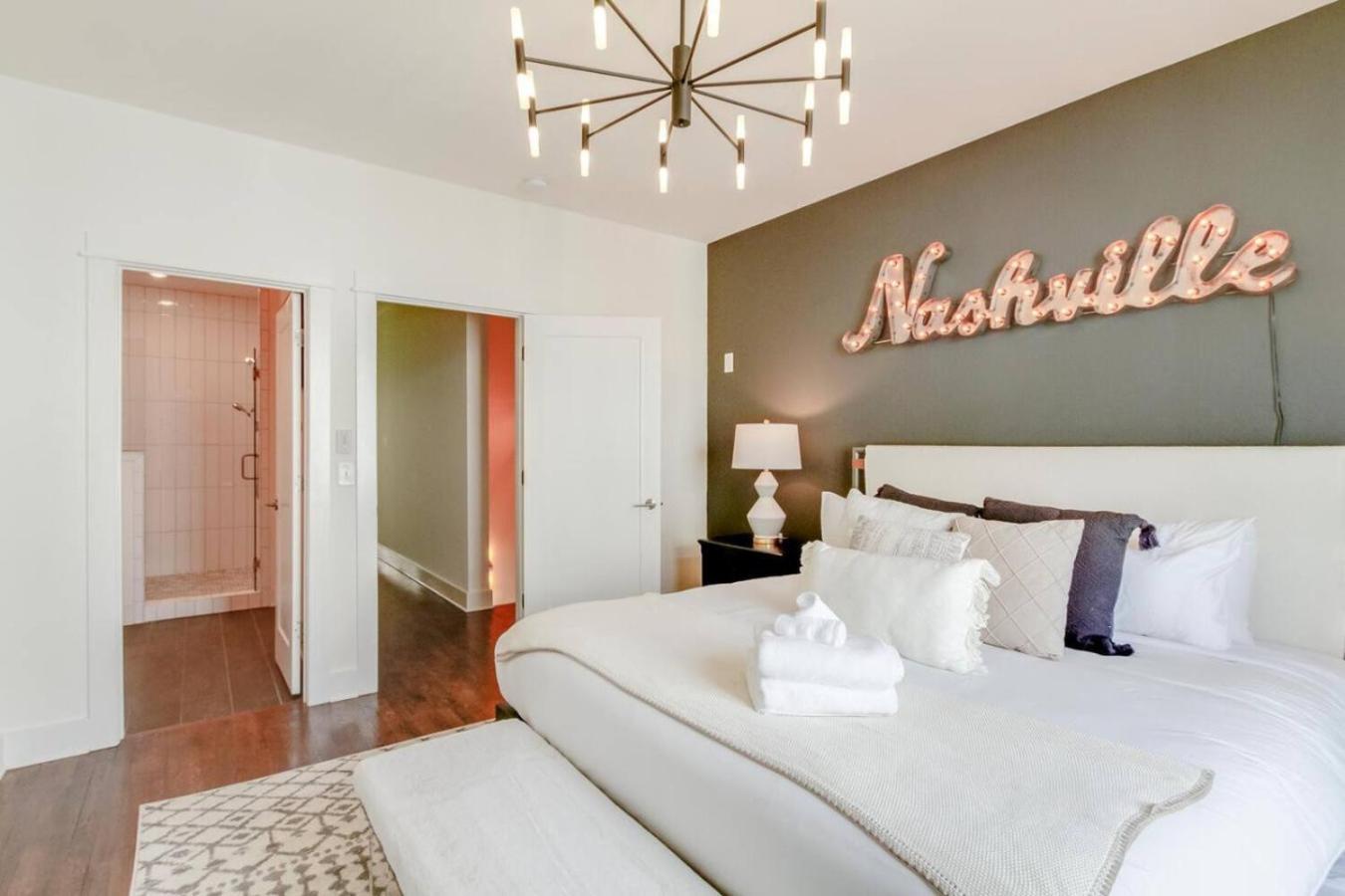 Two Townhomes Rooftop Patios Hillsboro Village