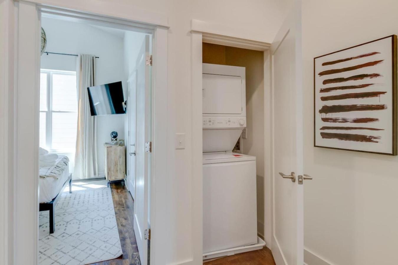 Two Townhomes Rooftop Patios Hillsboro Village * Nashville