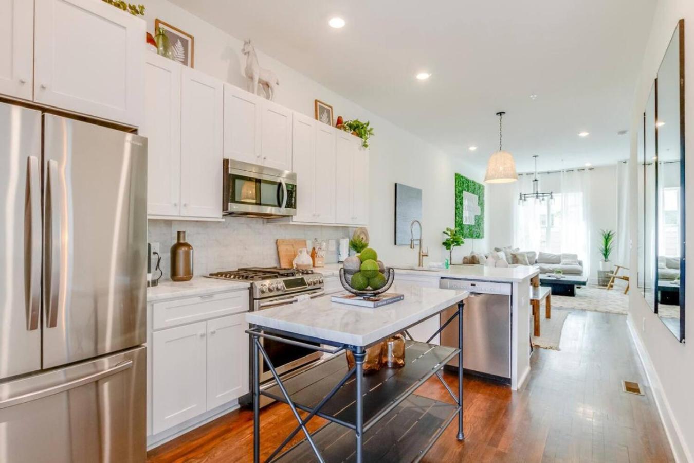 Two Townhomes Rooftop Patios Hillsboro Village Nashville