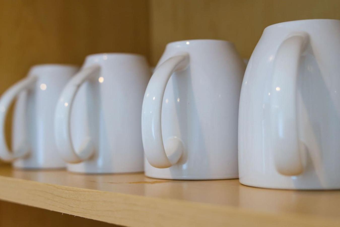 Two Townhomes Rooftop Lounges With Skyline Views *