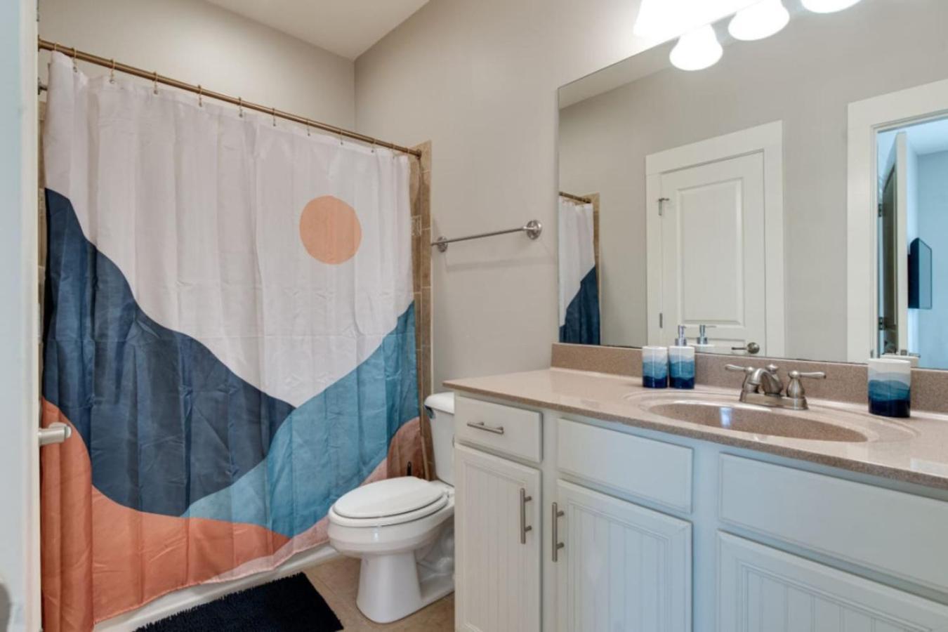 Bring Friends - Extra Large Holiday home *