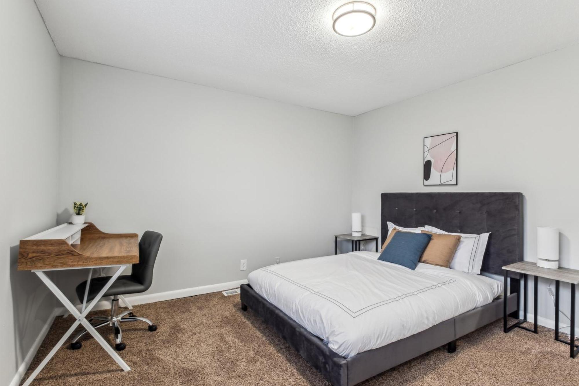 Brentwood U10 I Cozy & Comfy I 2bd I Free Parking