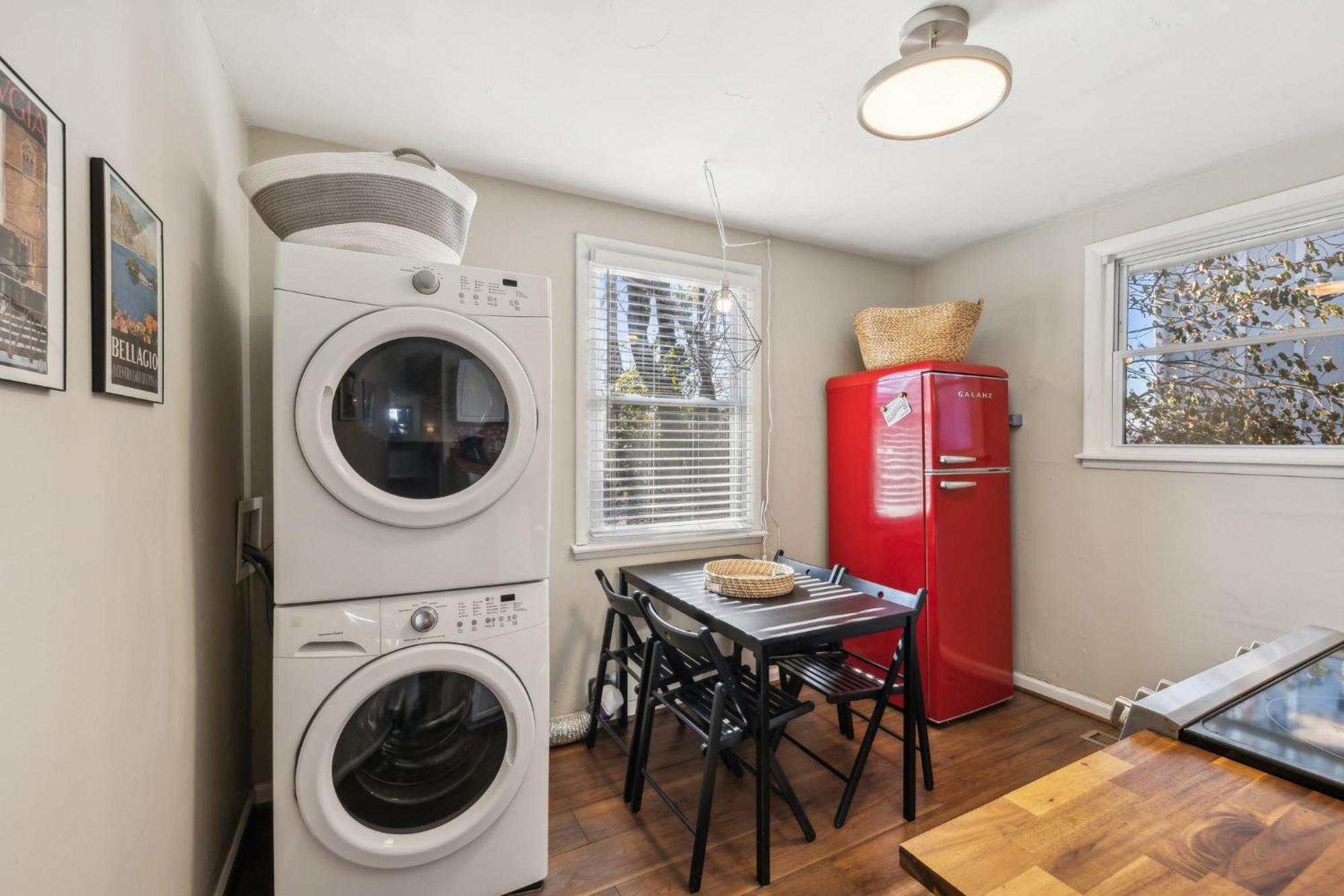 Holiday home Avalon Close To Downtown And Park Free *