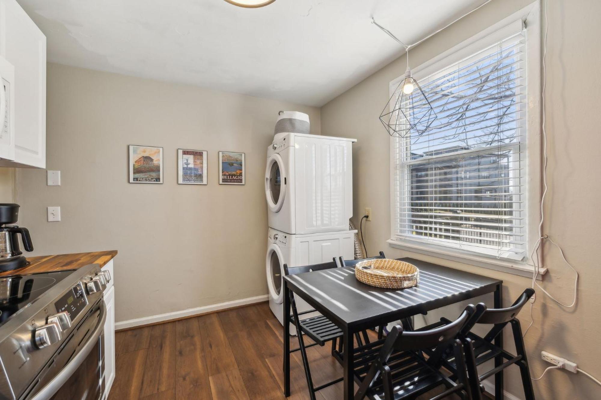 Avalon Close To Downtown And Park Free *