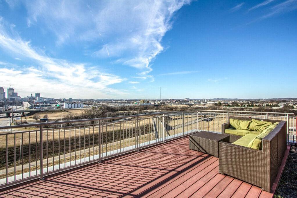 5m432- Amazing Two Bedroom 4th Floor Holiday home Nashville