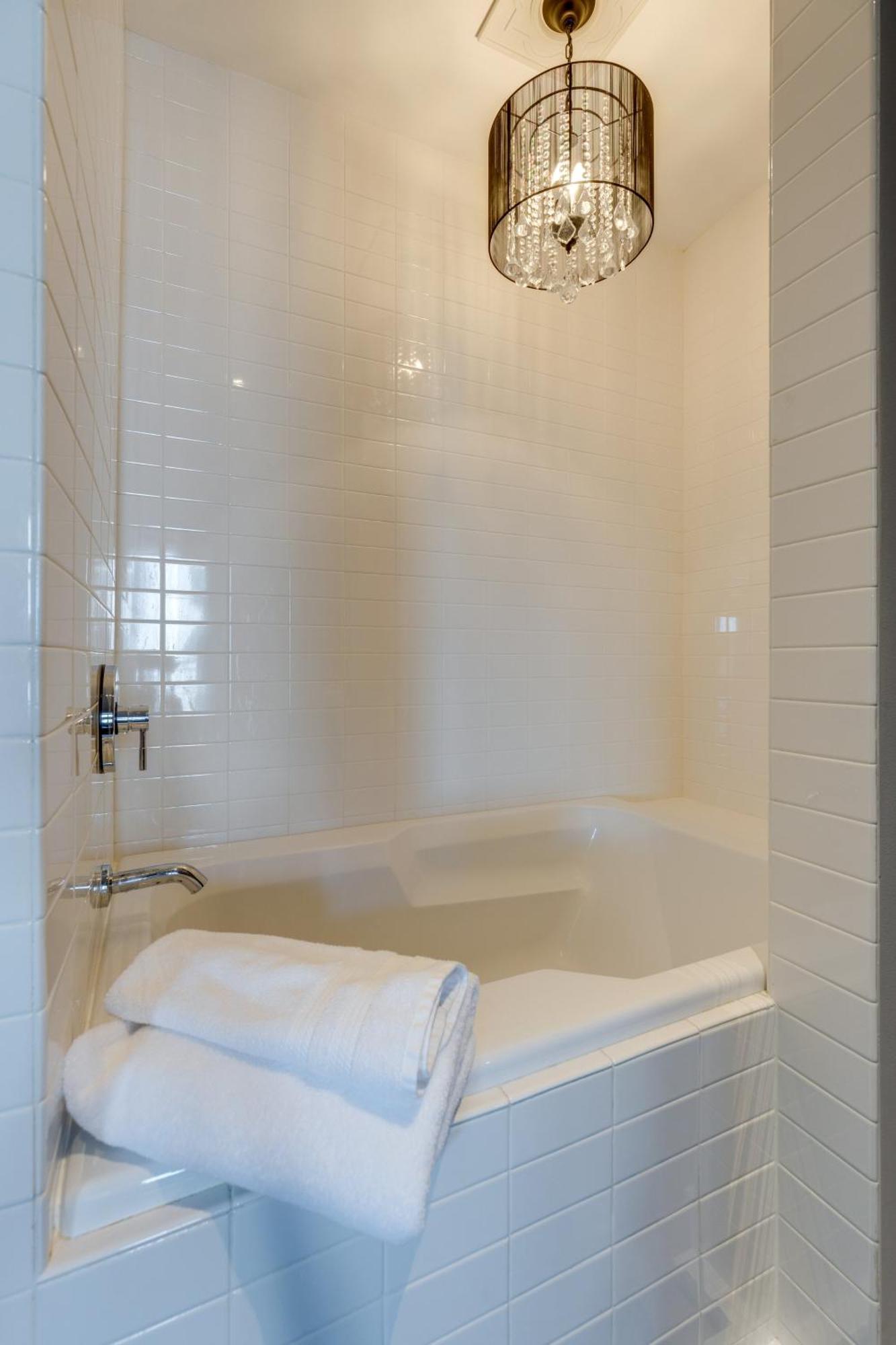 Holiday home 5m432- Amazing Two Bedroom 4th Floor