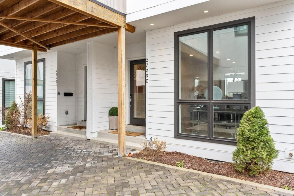 Holiday home Luxury With Huge Rooftop And 7 Beds Nashville