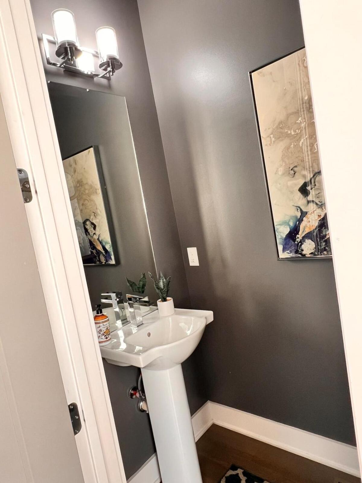 Luxury With Huge Rooftop And 7 Beds Holiday home