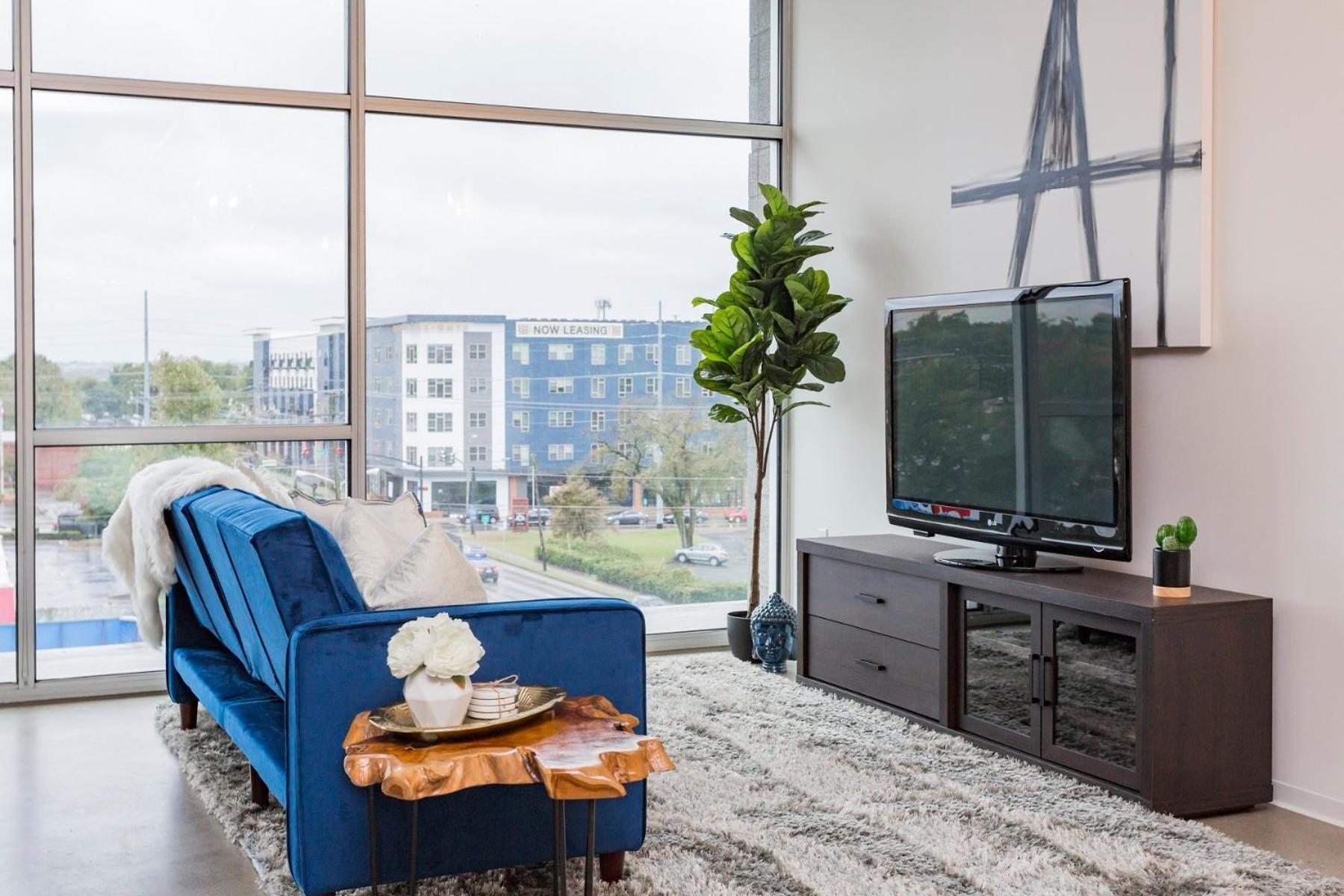 5m412- Sophisticated 1br Holiday home