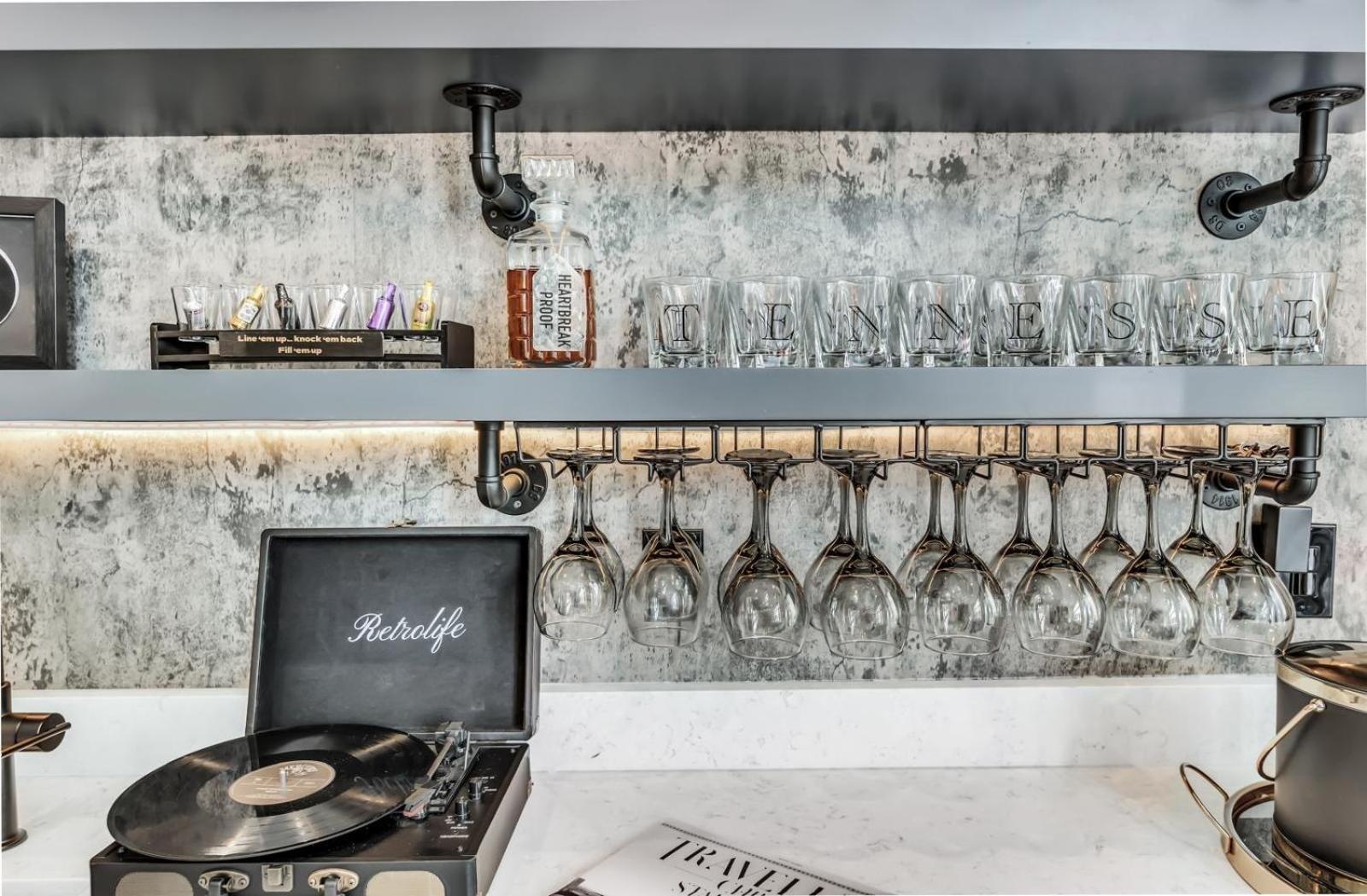 Holiday home C On Music Row, 4 Min Broadway Nashville