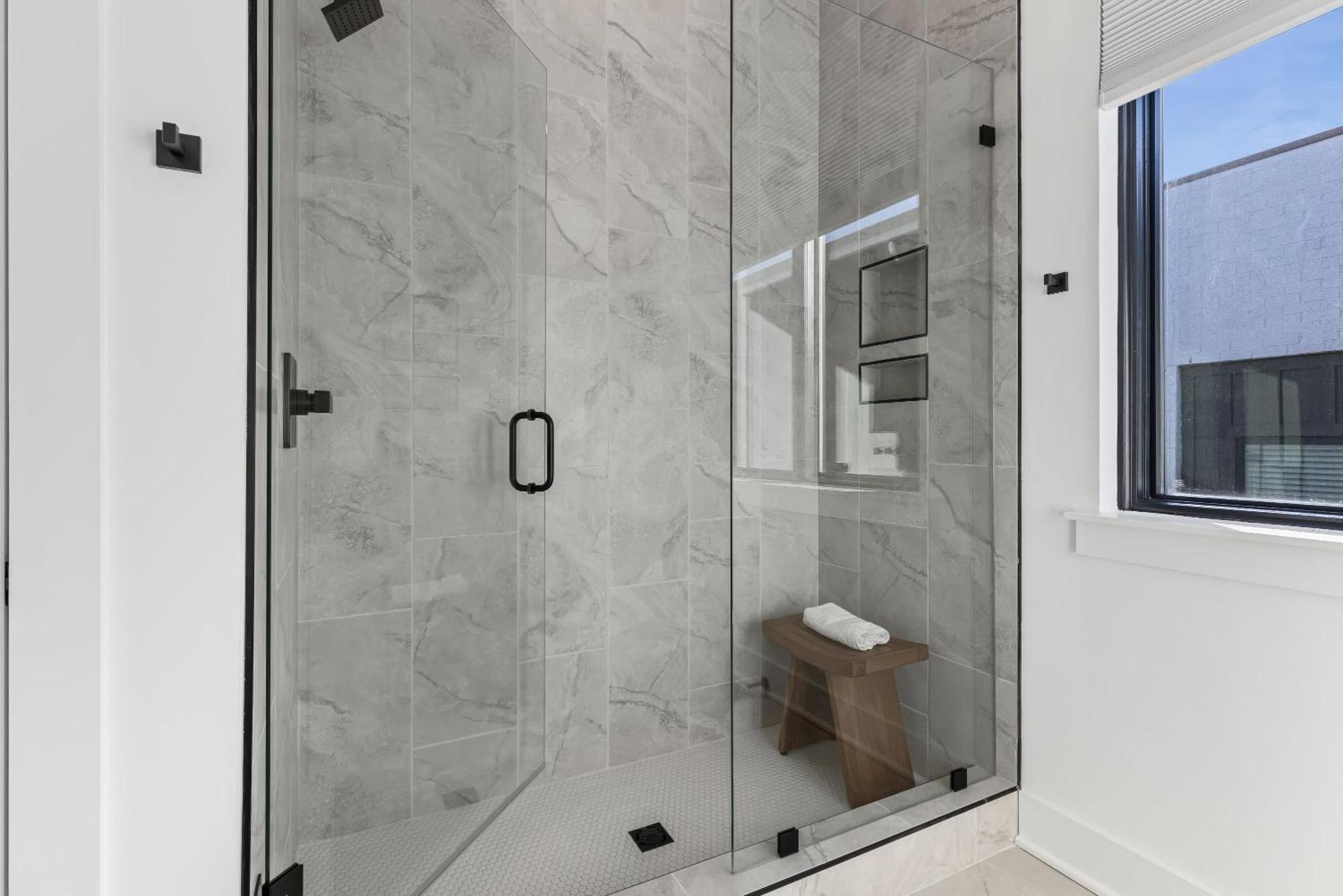 Rooftop Hot Tub Game Barrel Sauna * Nashville