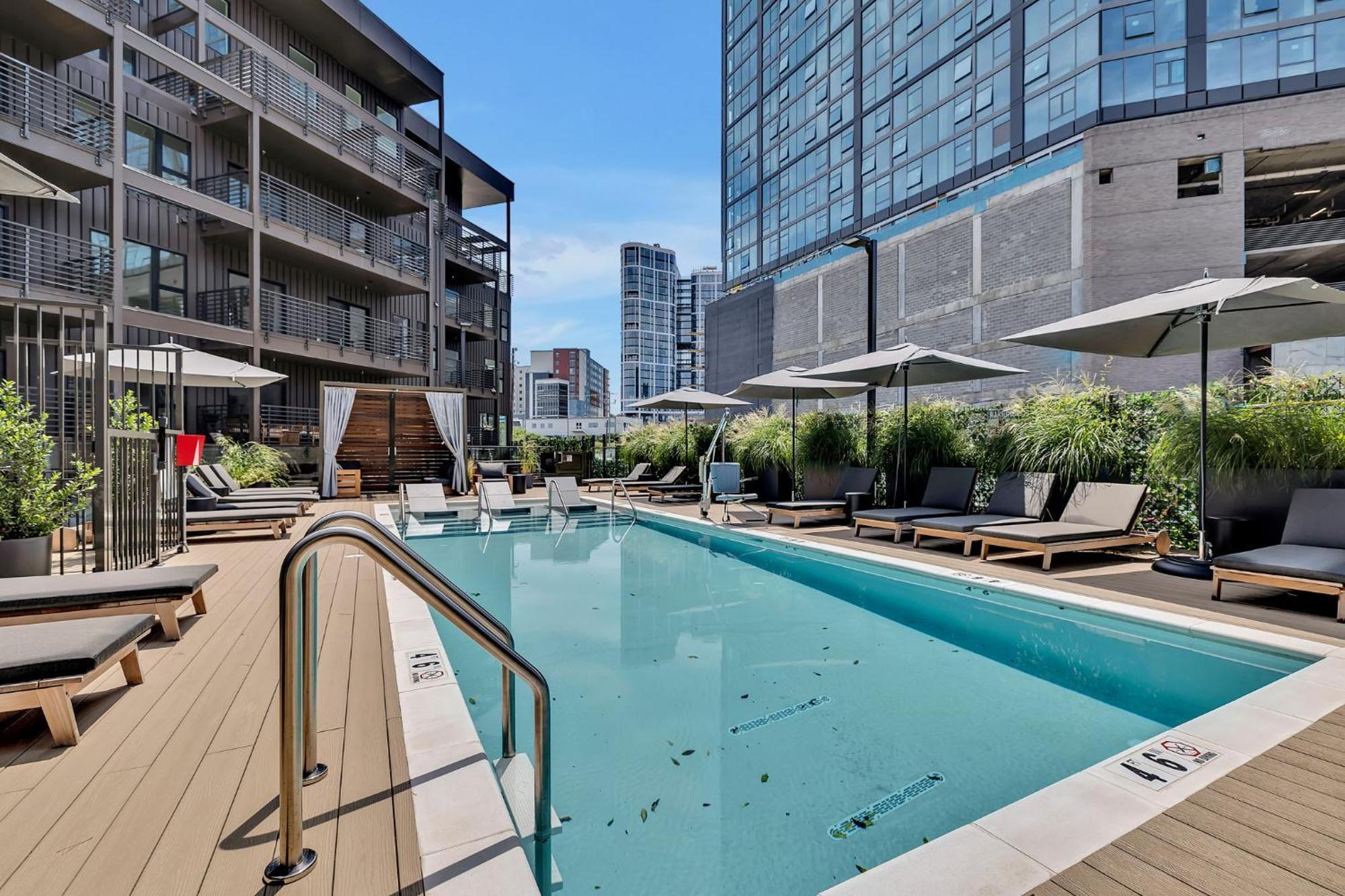 Holiday home The Gibson In Music Walk To Broadway *