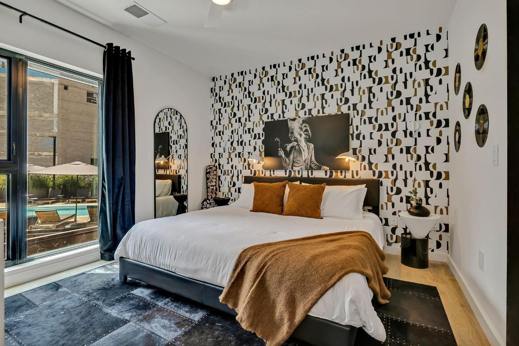 The Gibson In Music Walk To Broadway Holiday home