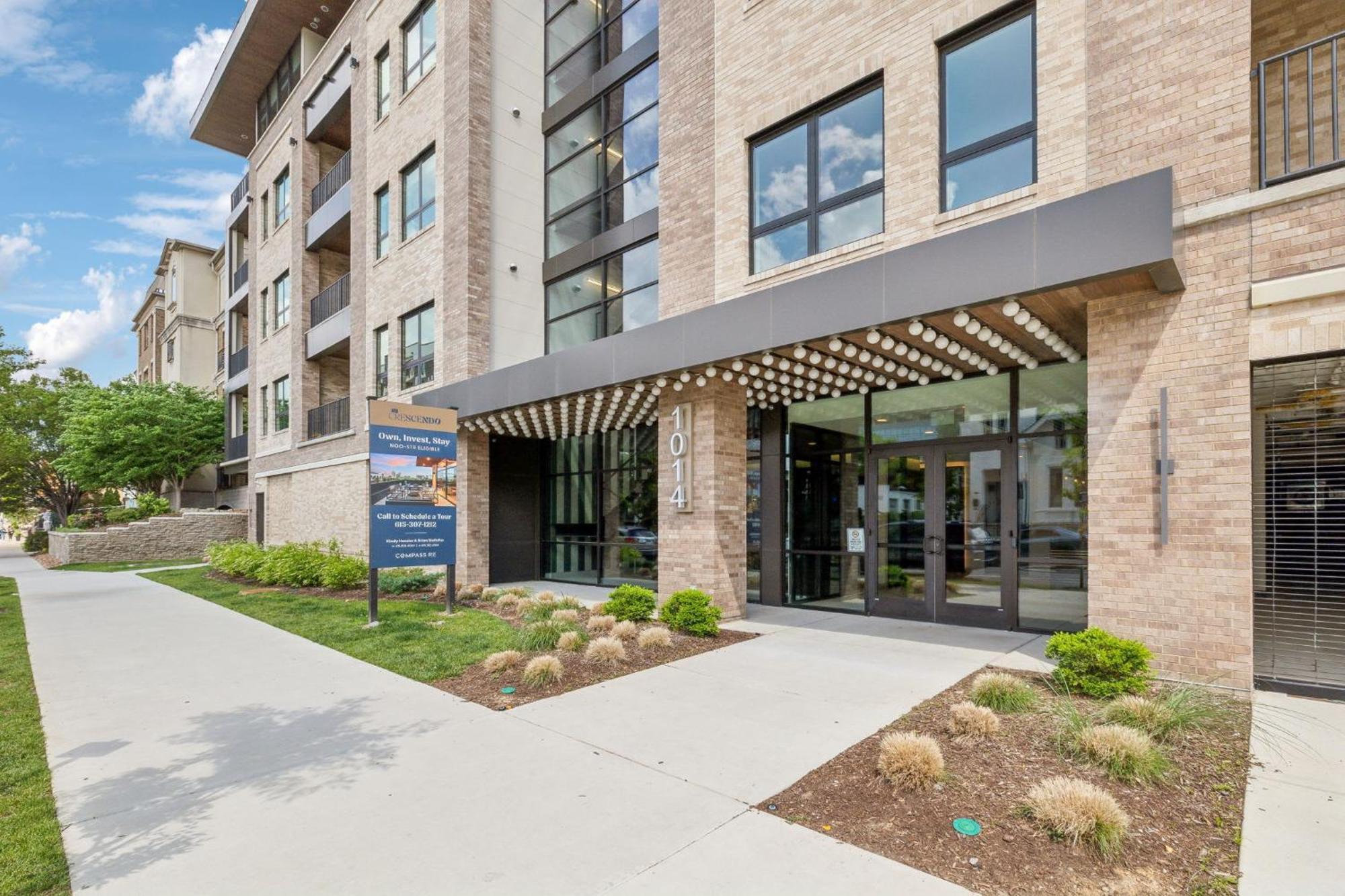 Apartment Heart Of Music Row Walk To Vanderbilt & Nashville