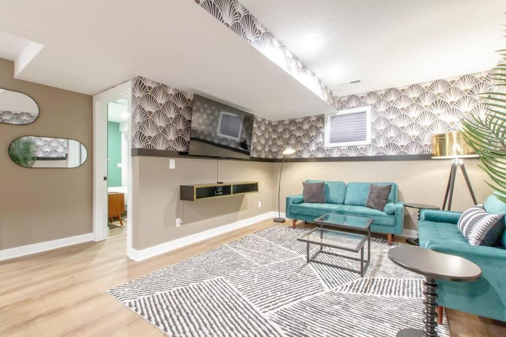 Holiday home Nashoasis 10 Min To Dt, Gameroom, Huge Yard *