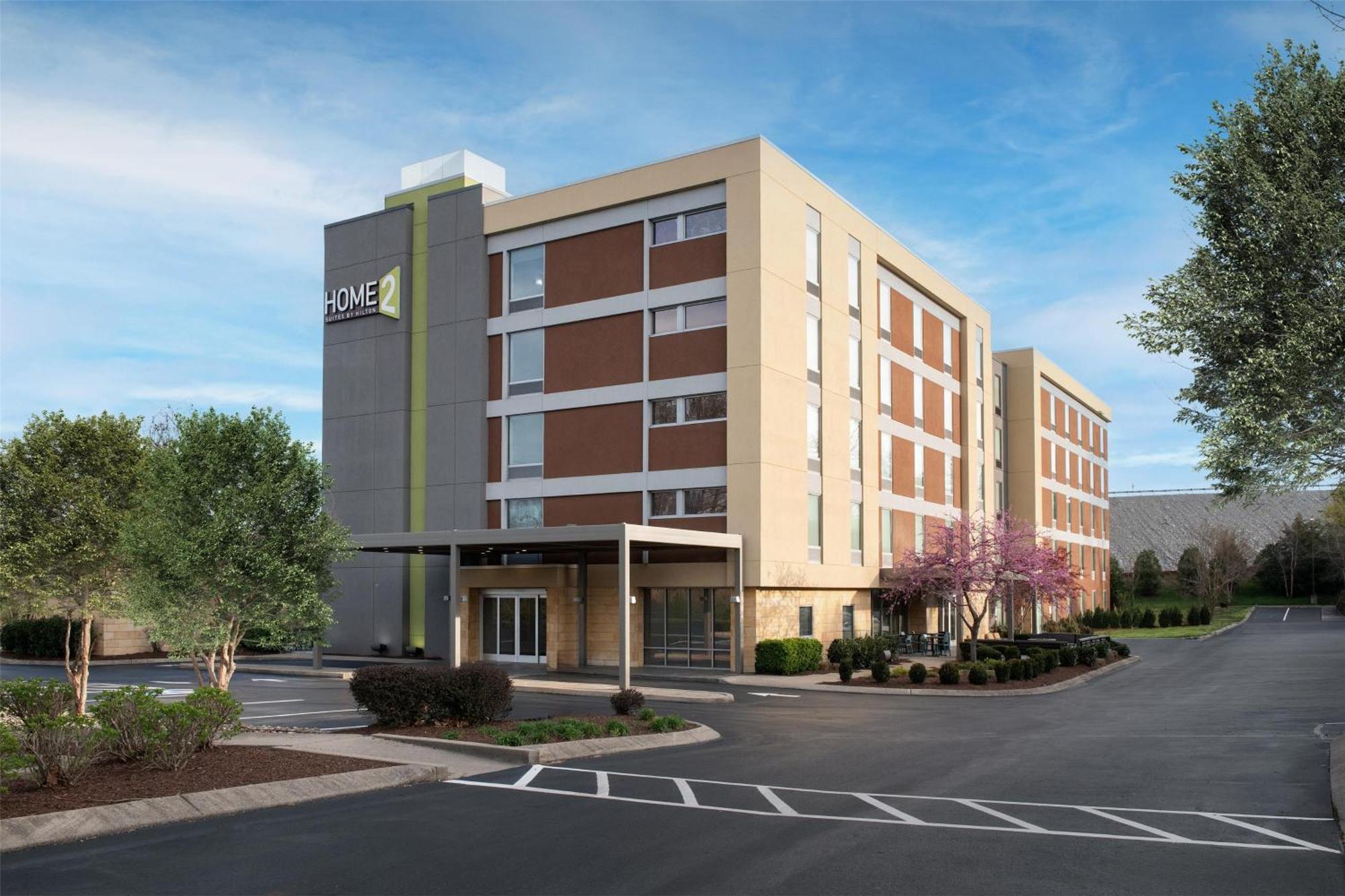 Home2 Airport Hotel Nashville