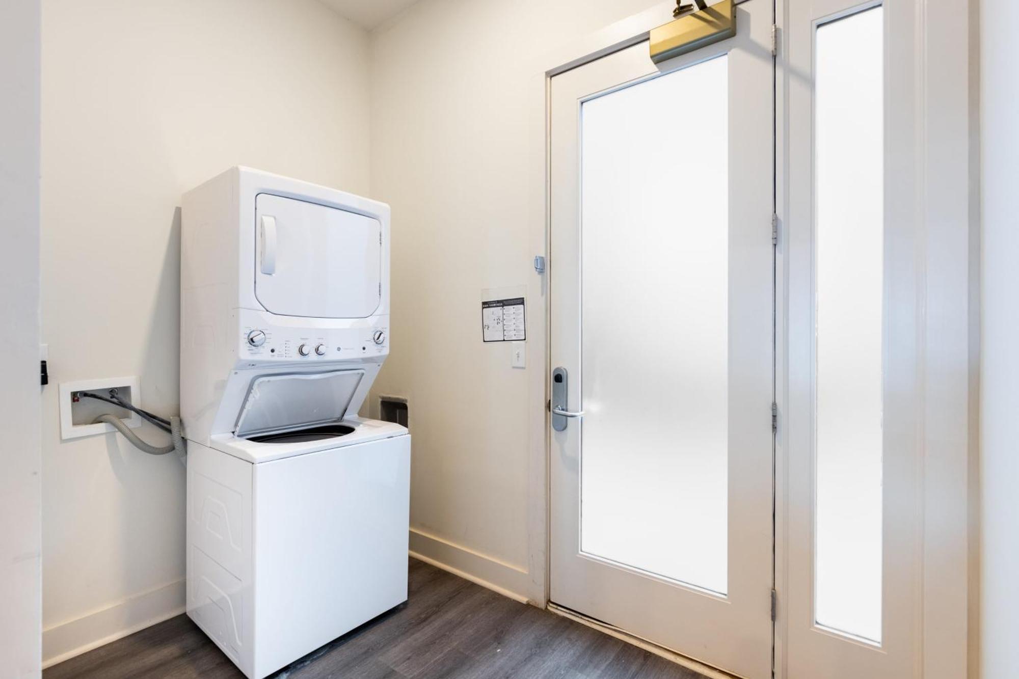 Holiday home 36 Guests On Music Row Bachelorette Glam 5 Minutes To Downtown *