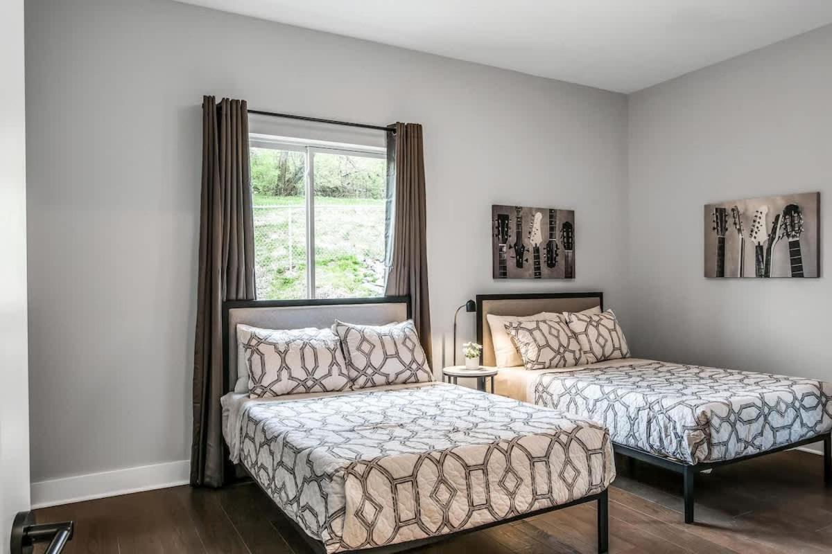 Holiday home Stylish - Rooftop Deck - Hot Tub Nashville