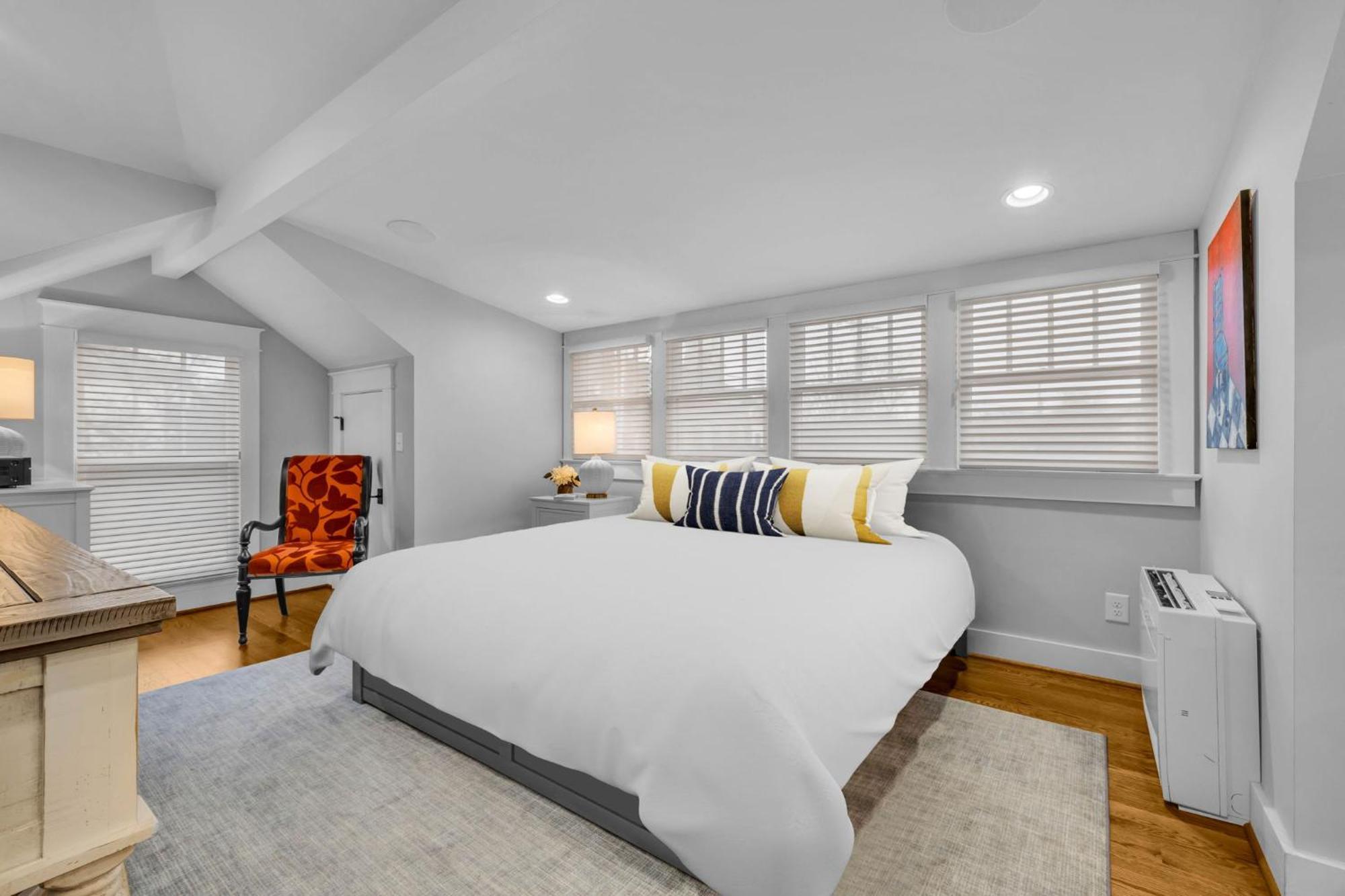 Historic West End Guest By Skyrun Guest house
