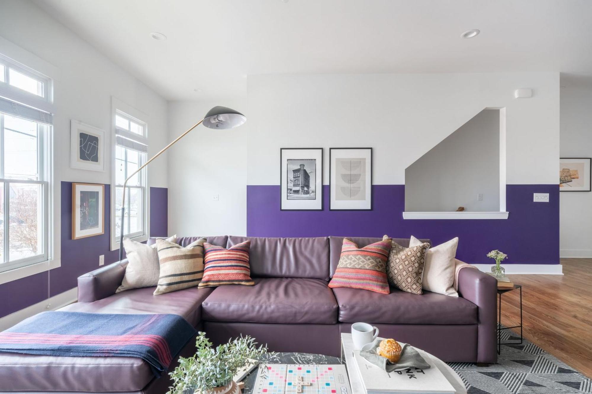 Sleeps 24 2 Homes Minutes To Downtownbroadway Faith Barbara By Avantstay Nashville