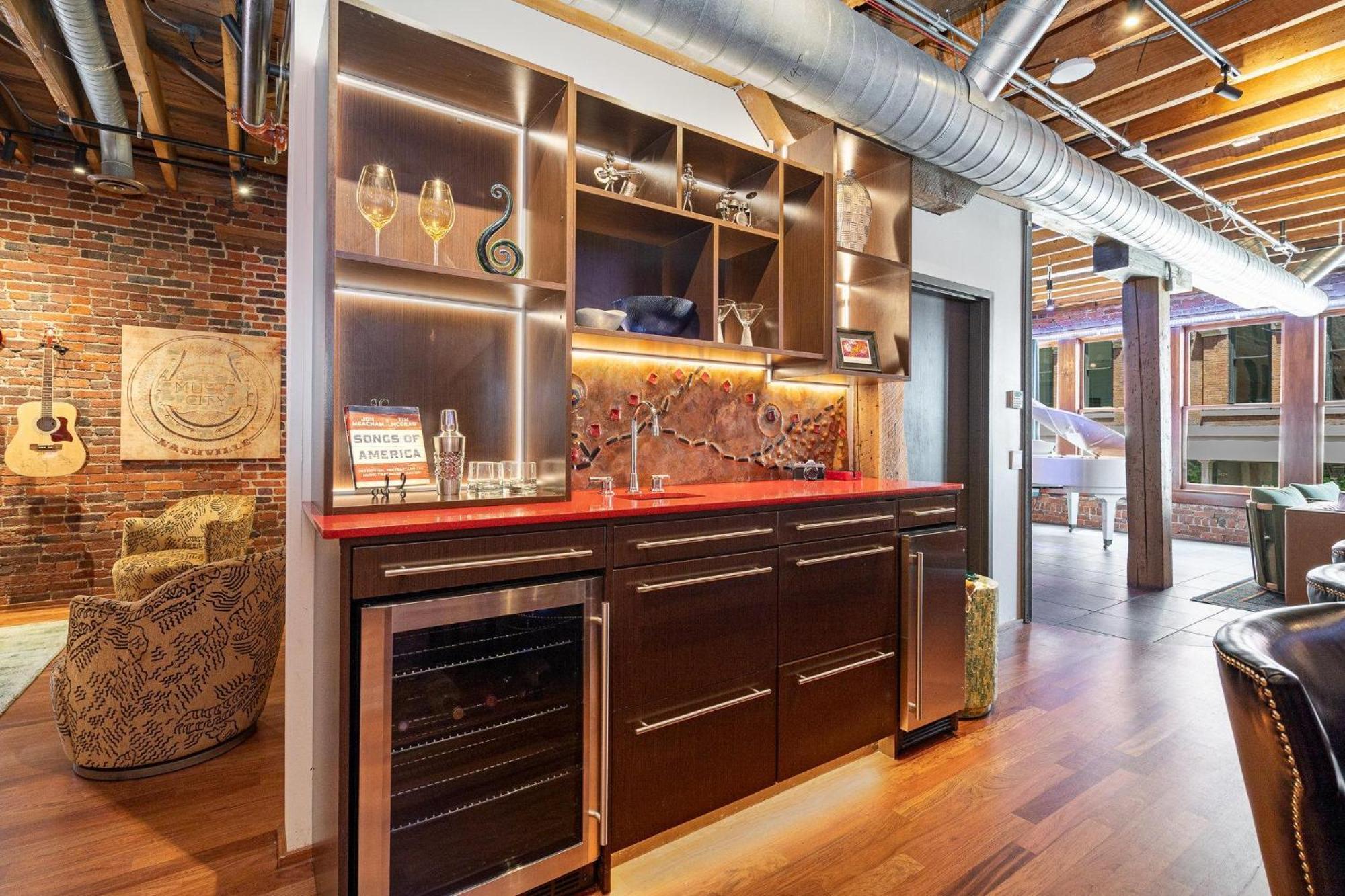 Jamloft - Printers Alley - Walk To Broadway Nashville