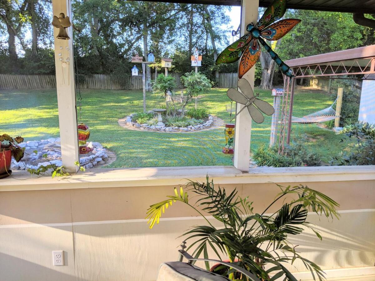 Holiday home The Place Between The Lakes 4 Bedrooms 4 Beds Nashville