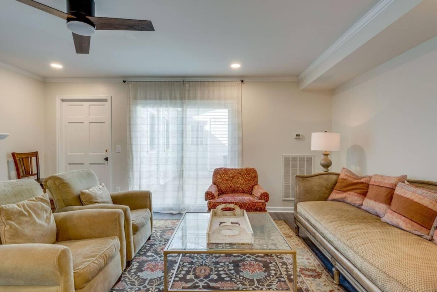 A Luxury Townhouse - Music Rowdowntown Holiday home *
