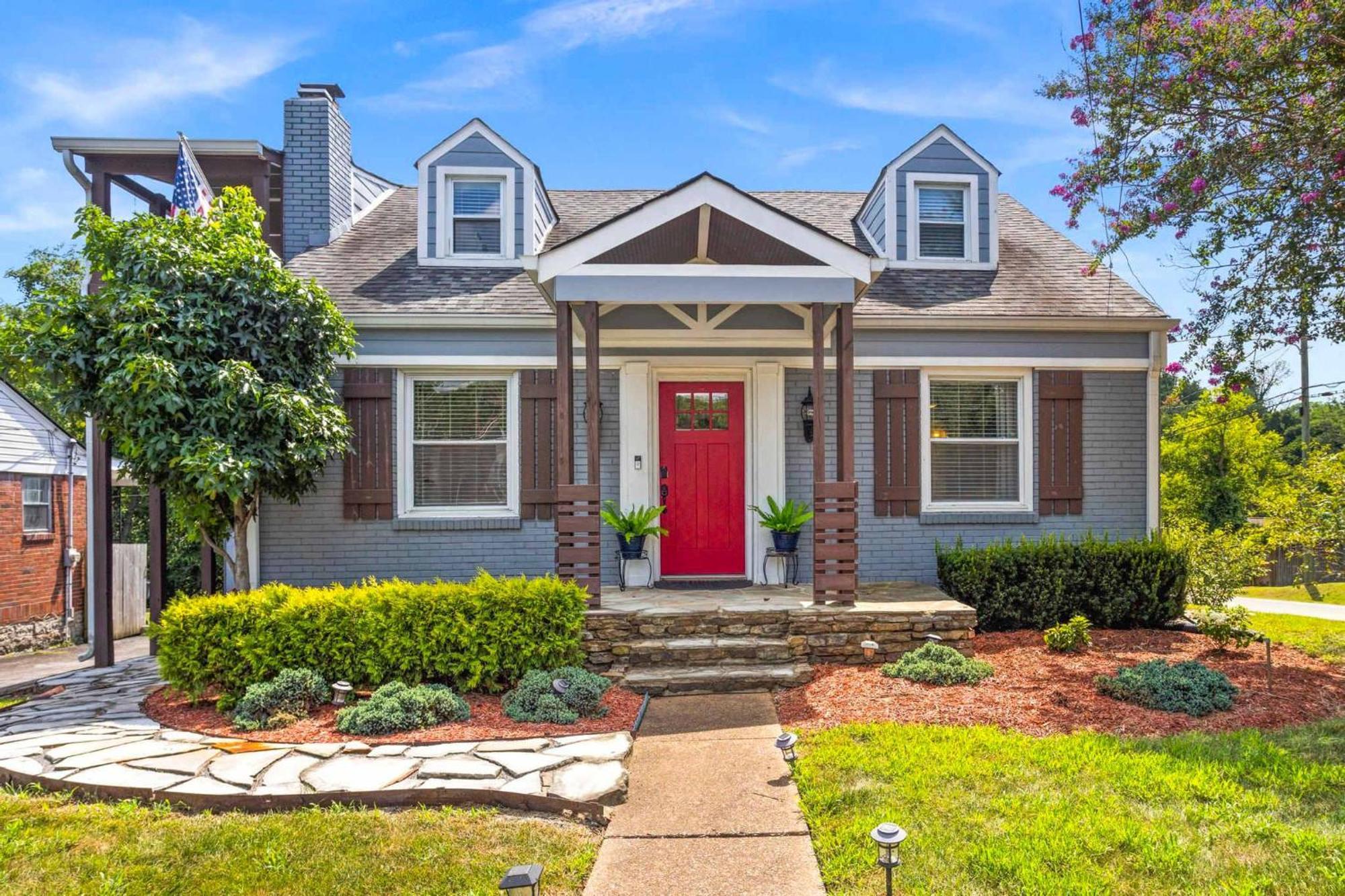 Cozy Close To Opry & Downtown Large Deck *