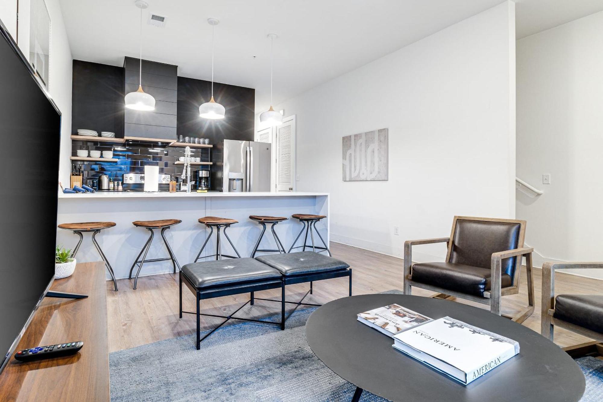 Apartment The Grove By Avantstay Stylish Group With Private Bathrooms *