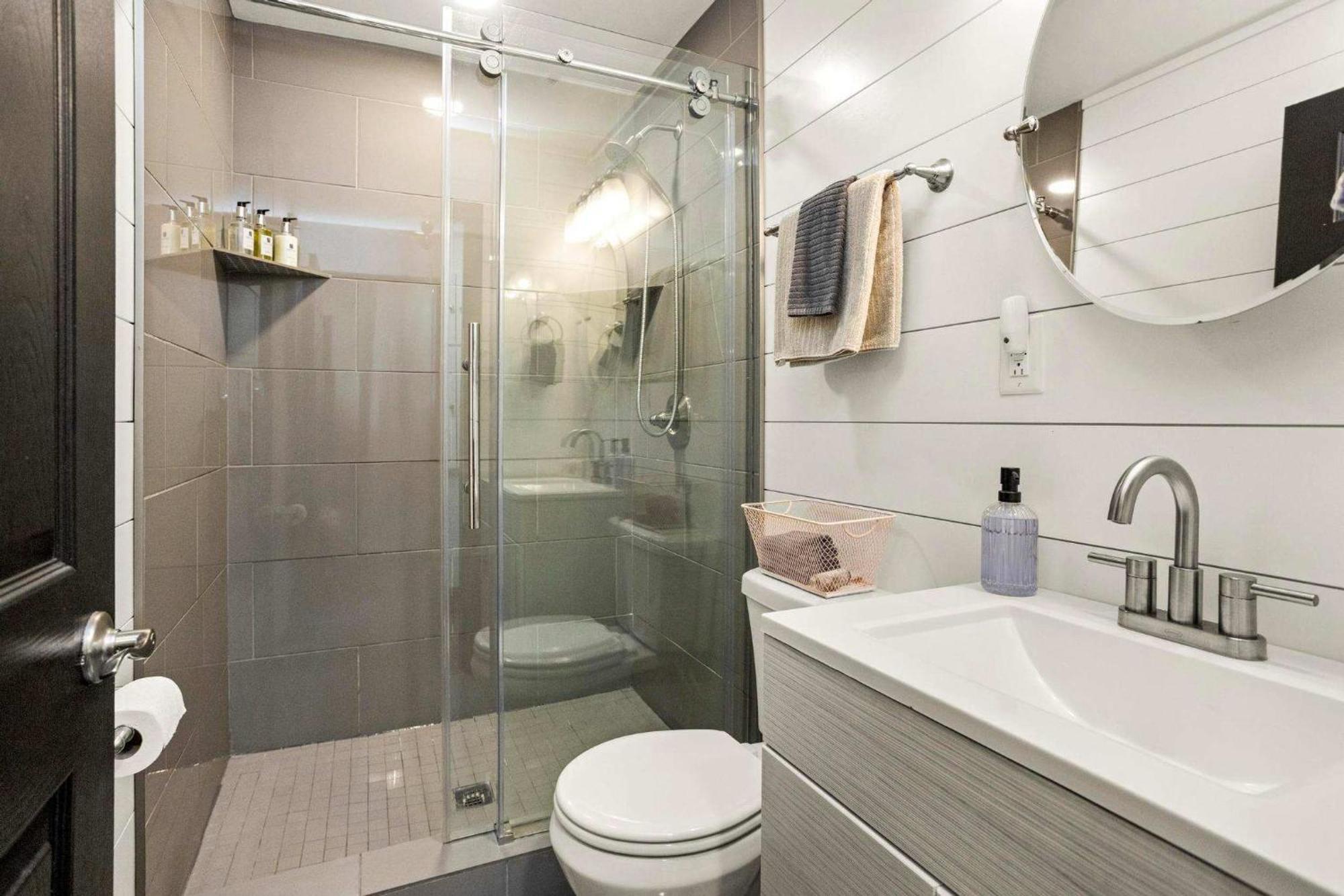 Cozy Close To Opry & Downtown Large Deck Holiday home Nashville