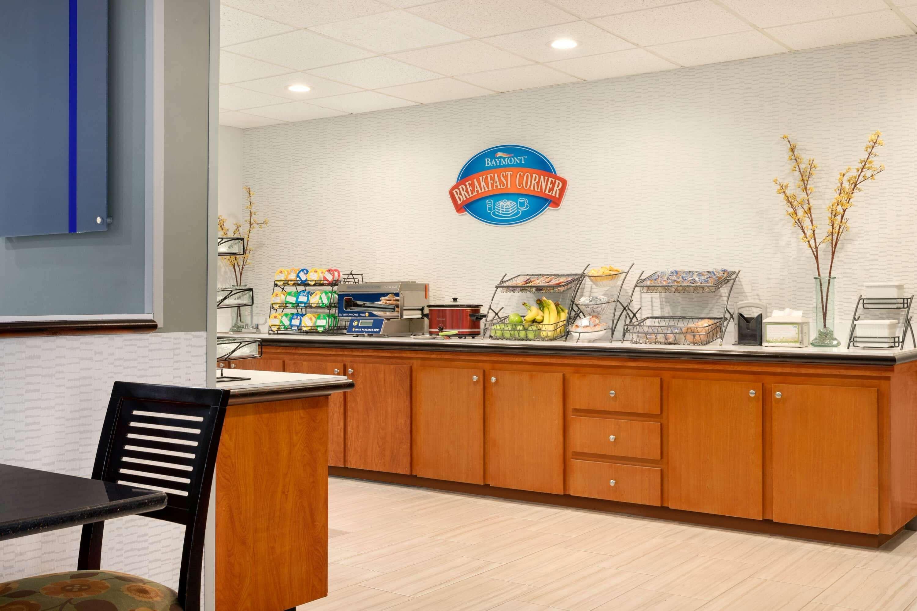 Baymont By Wyndham Airport Hotel