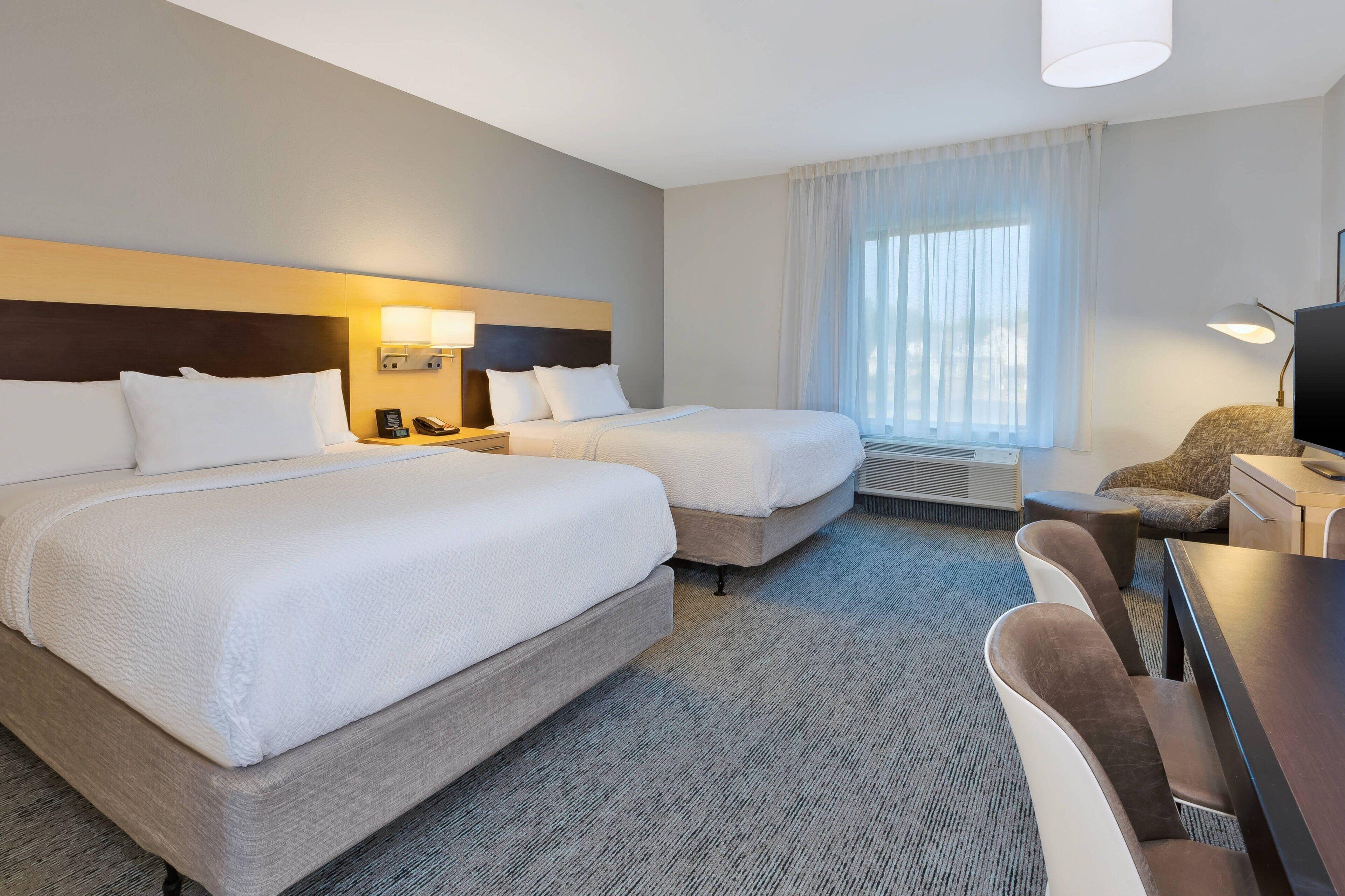 Hotel Towneplace By Marriott Airport 3*