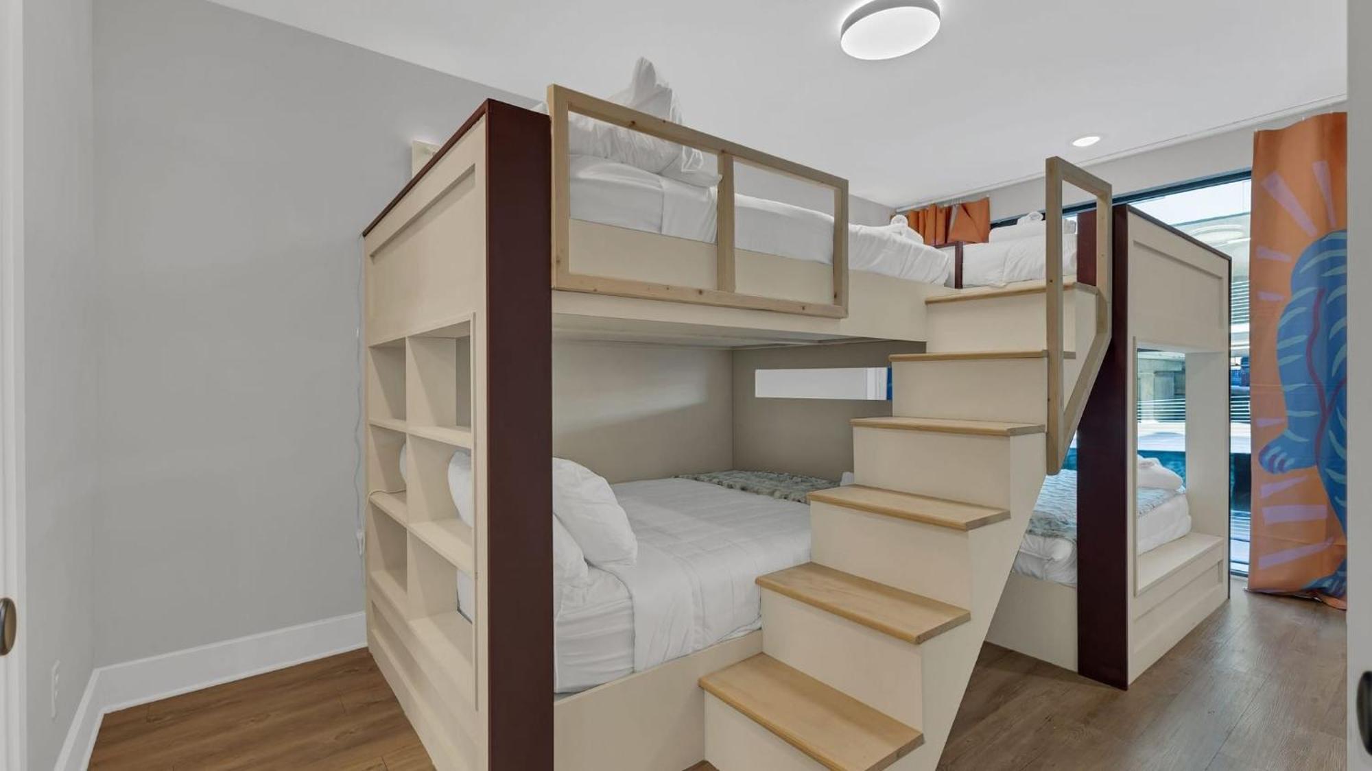 The Grove By Avantstay Stylish Group With Private Bathrooms *