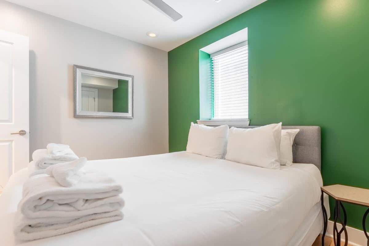 The Martin By Local Holiday home *