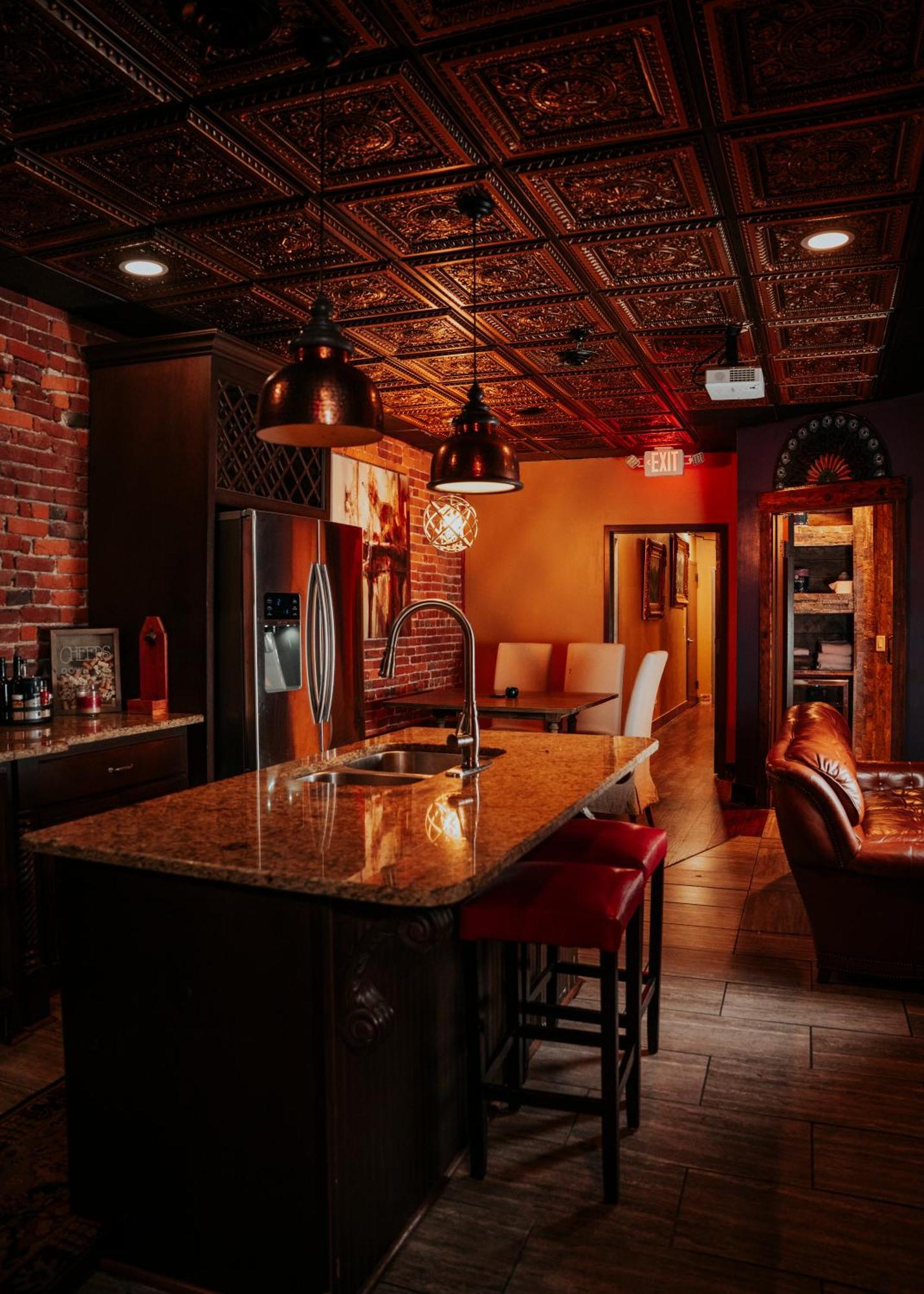 Holiday home Broadway 4br 2bth 2500sf Art Gallery And Steam