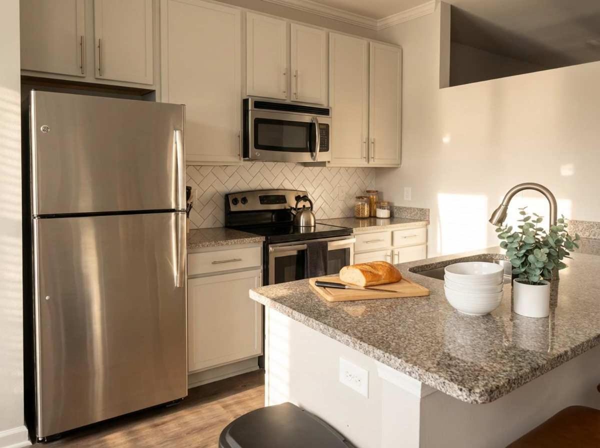 Boulevard Midtown 1br Pool Gym Parking 01