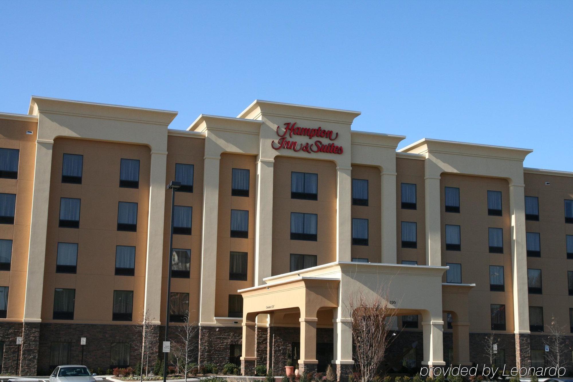 Hotel Hampton & At Opryland 3*