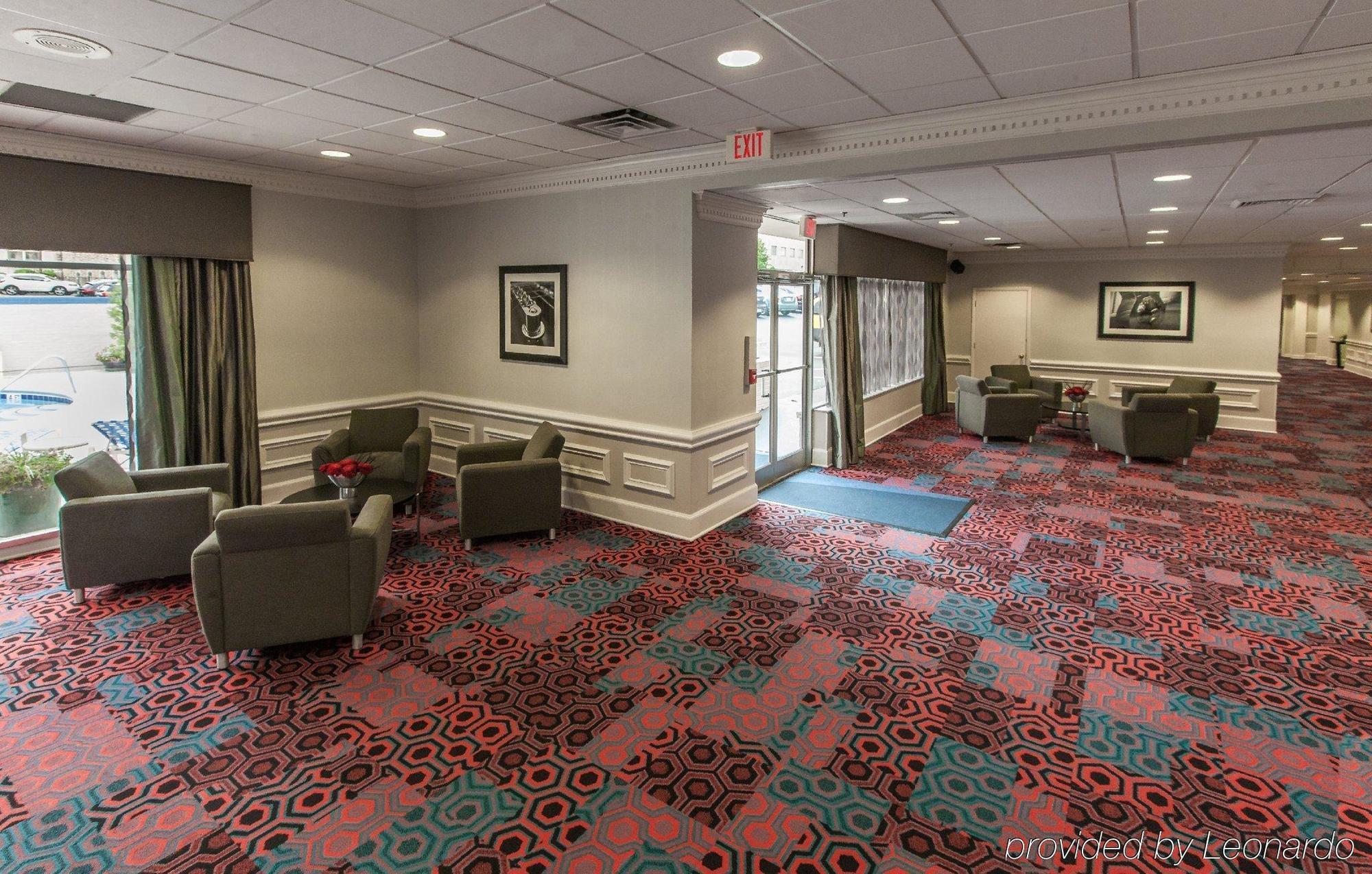 Express Nashville-downtown - Broadway By Ihg Hotel 3*