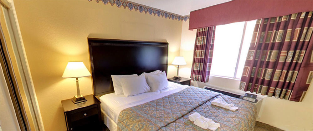 Hotel Red Lion & Airport