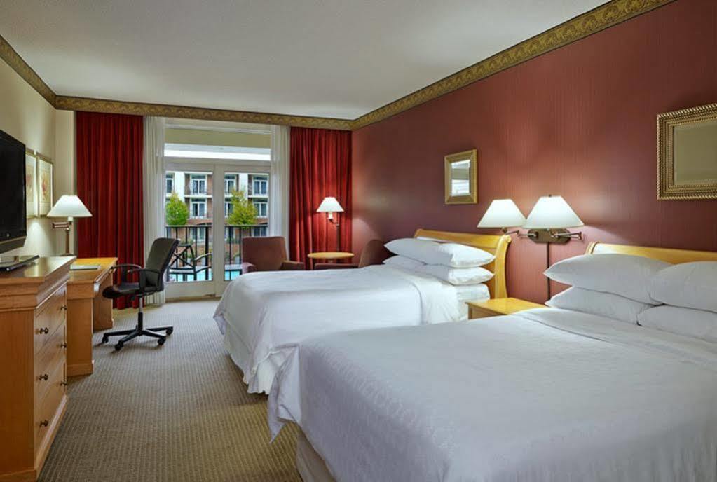 Hotel Sheraton Music Airport