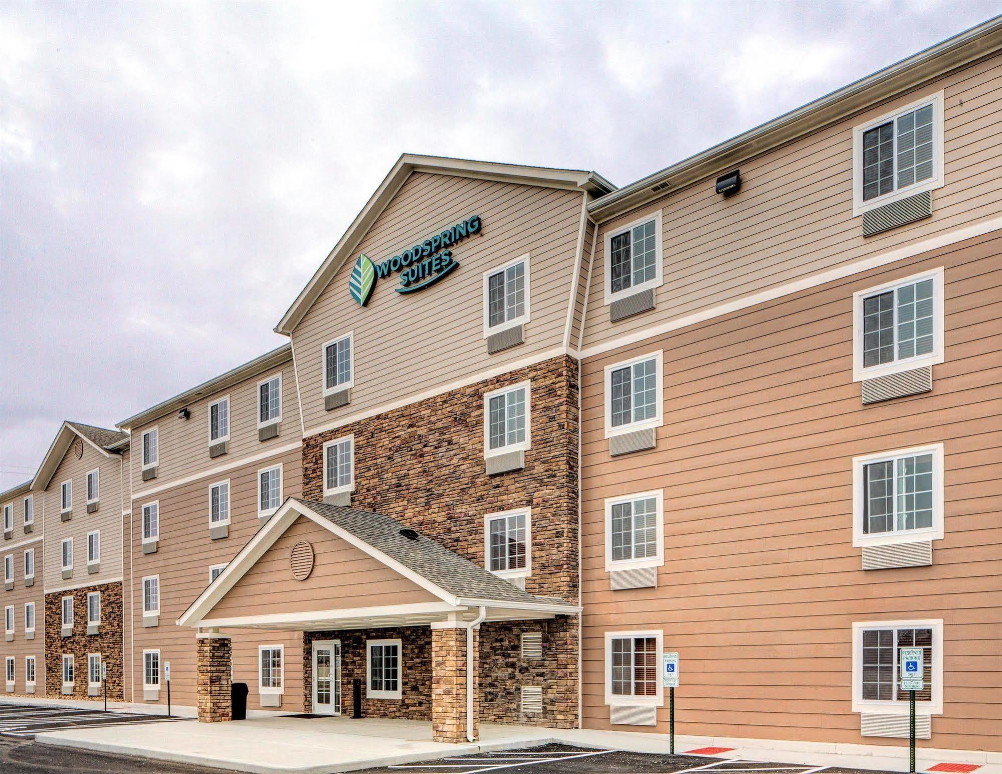 Woodspring Airport Hotel Nashville