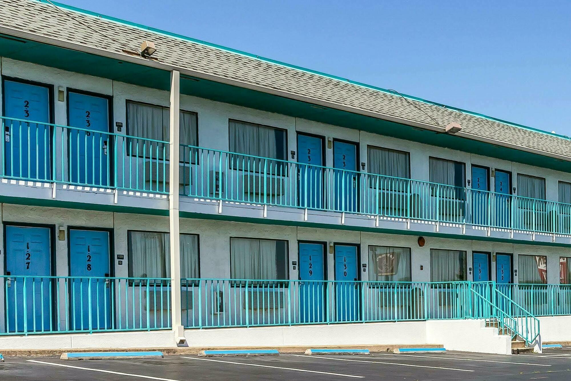 Rodeway Motel