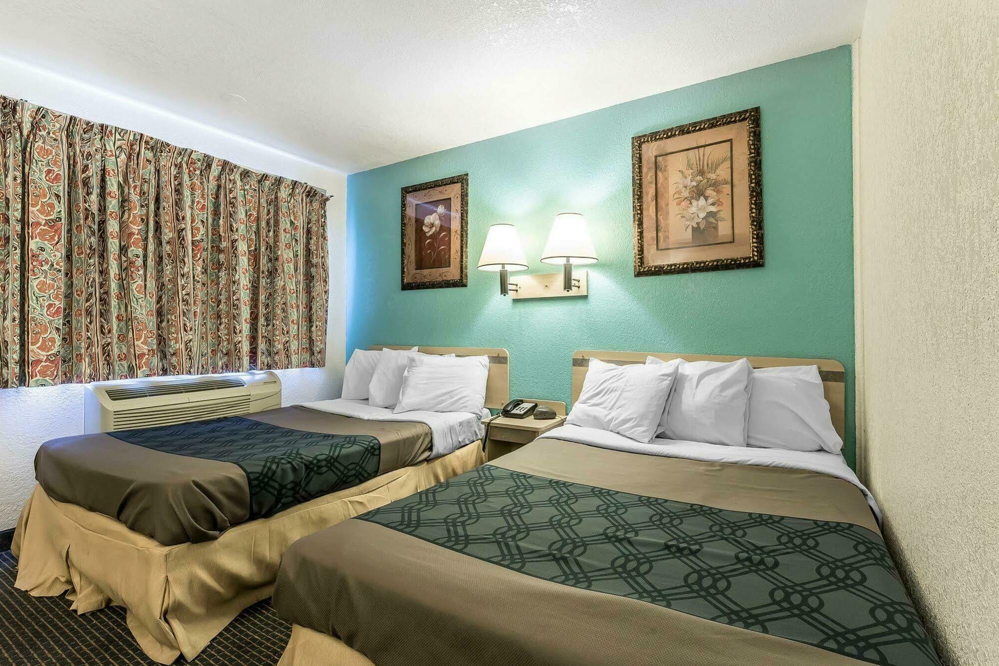 Rodeway Motel
