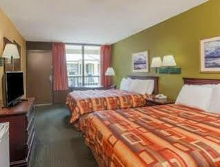 Hotel Days Inn Bna St Thomas W Hosp